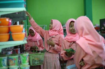 Bisnis Daring dan Pemasaran